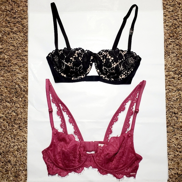 Victoria's Secret Other - 2 Victoria's Secret Bras Size 32 B